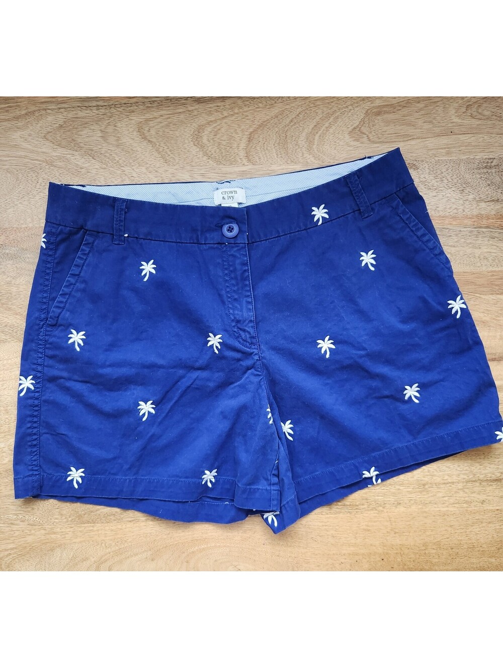 Crown & Ivy Women's Blue Palm Tree Print Cotton Blend Shorts Size 12